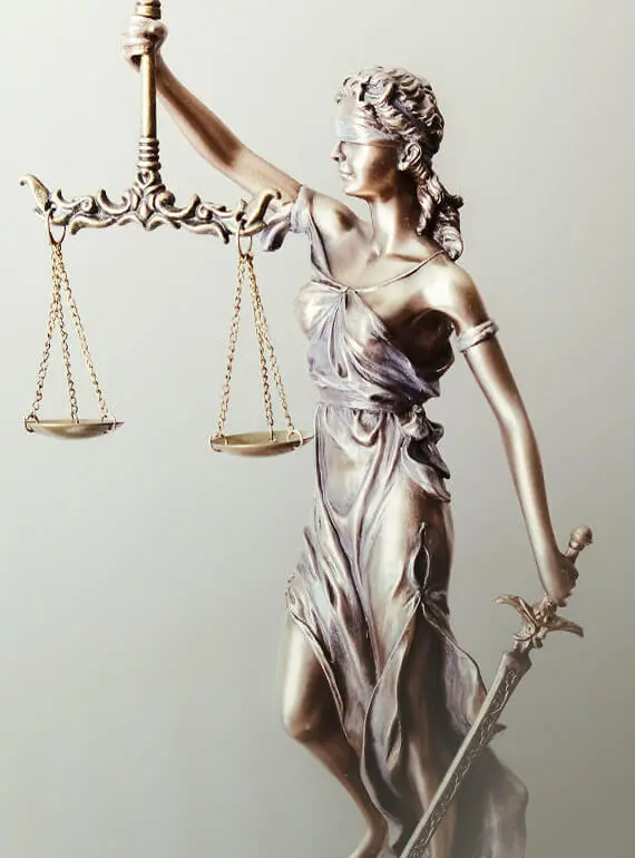 Corporate lawyers Panama providing legal consultation"